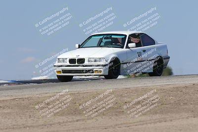 media/Oct-04-2025-OnGrid (Sat) [[44bd565ffa]]/Green Group/Grapevine/